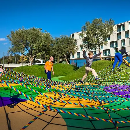 Ξενοδοχείο Maistra Select Family Amarin 4*