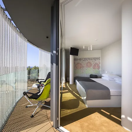 Maistra Select Family Amarin ホテル