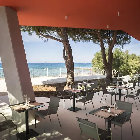 Maistra Select Family Amarin Hotel