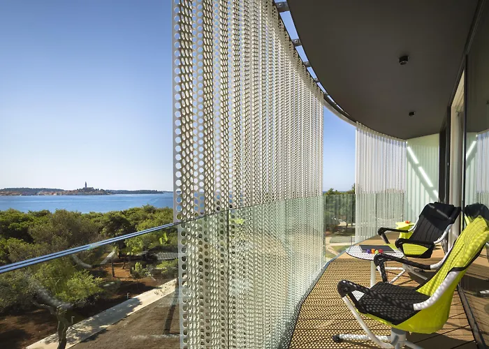 Maistra Select Family Amarin Hotell 4*