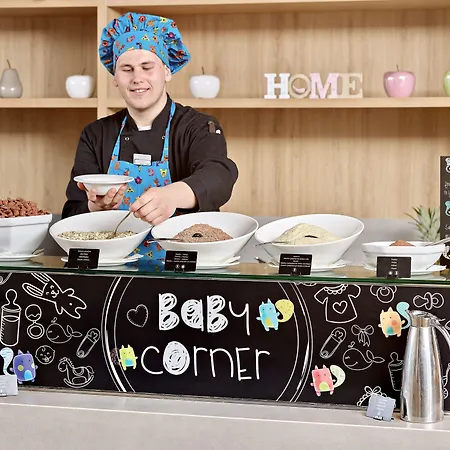 Maistra Select Family Amarin 4*