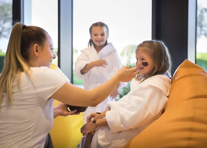 Maistra Select Family Amarin