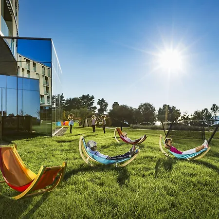 Maistra Select Family Amarin